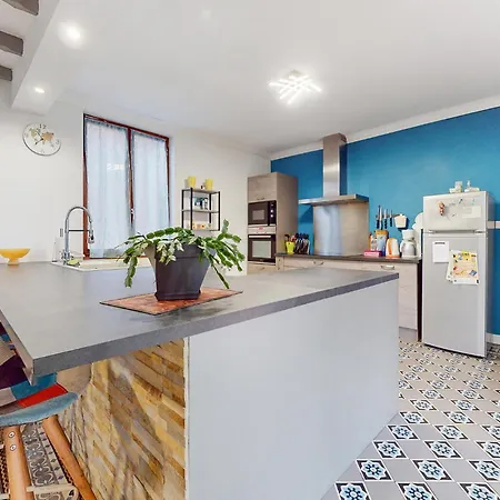 Cozy In With Kitchen *